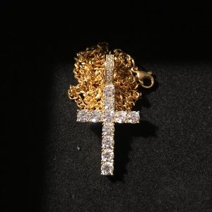 18k Gold, Lab Diamond Cross Pendant